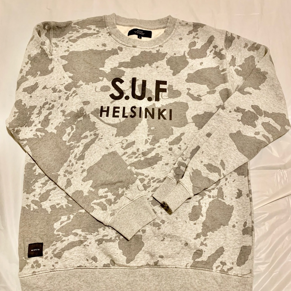 SWEATSHIRT BY MAKIA